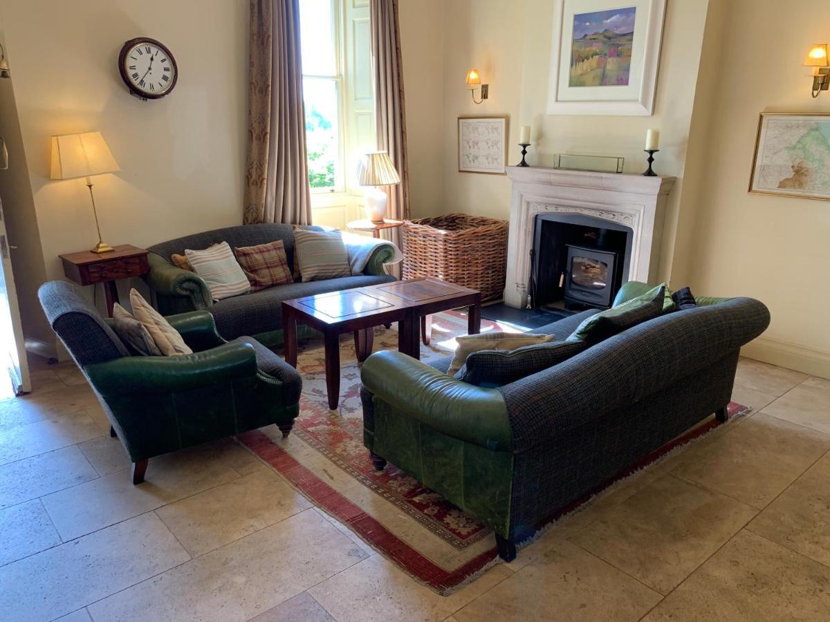 Collingwood Arms Hotel Cornhill on Tweed Esterno foto