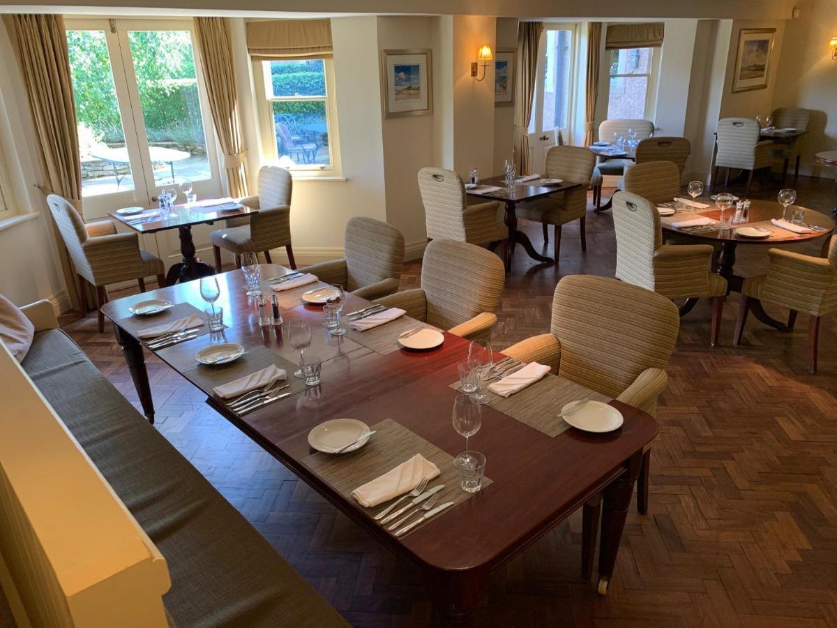 Collingwood Arms Hotel Cornhill on Tweed Esterno foto