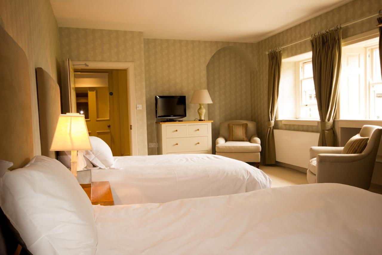 Collingwood Arms Hotel Cornhill on Tweed Esterno foto